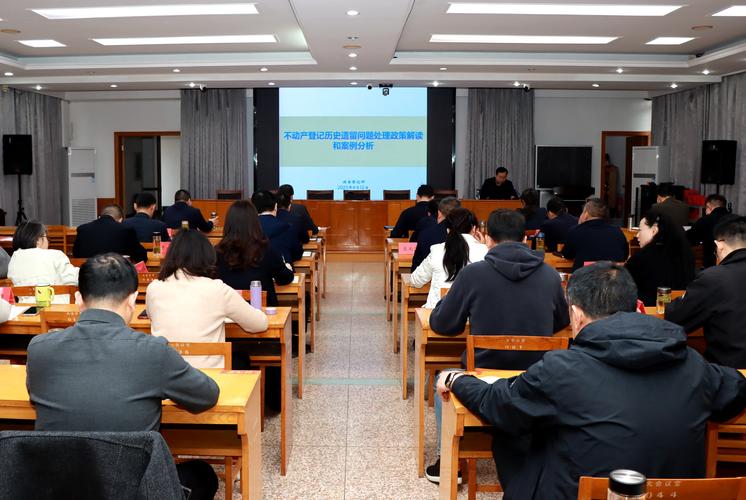 2025国考公务员培训-图1