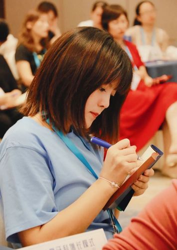 上财考博必须提前联系博导吗？-图2