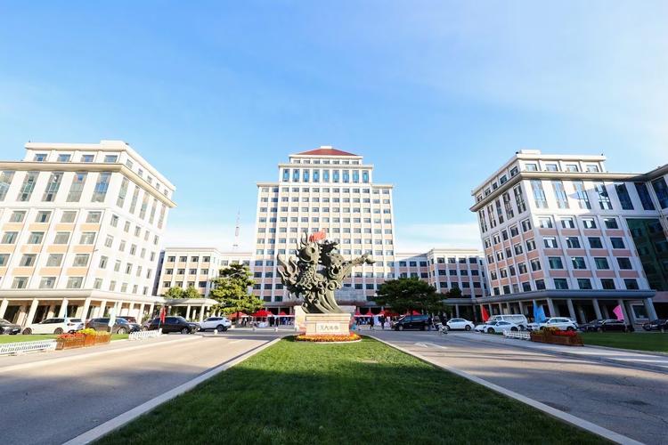 中央财经大学艺术考研如何备考?-图2 中央财经大学艺术考研如何备考?-图2